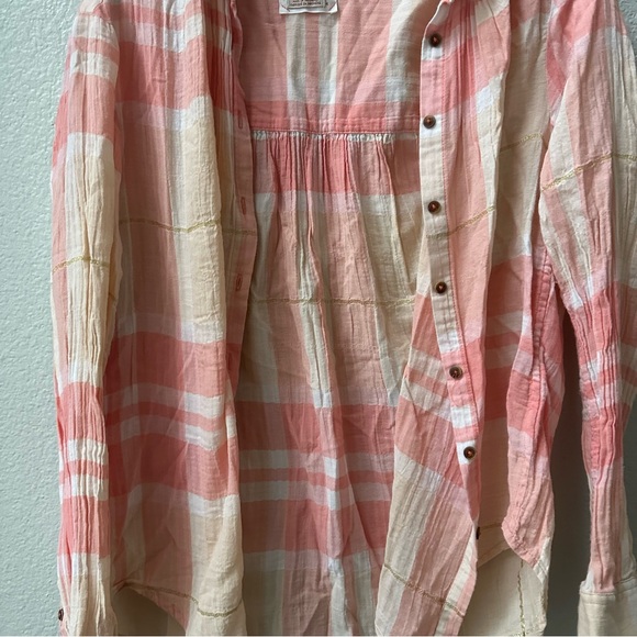 Anthropologie Holding Horses Gailen Plaid Button-Down Pink/Tan/Gold womens 4 - Picture 7 of 7